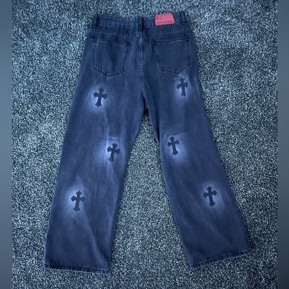 Grey Y2k Cross Design Jeans - Picture 3 of 4